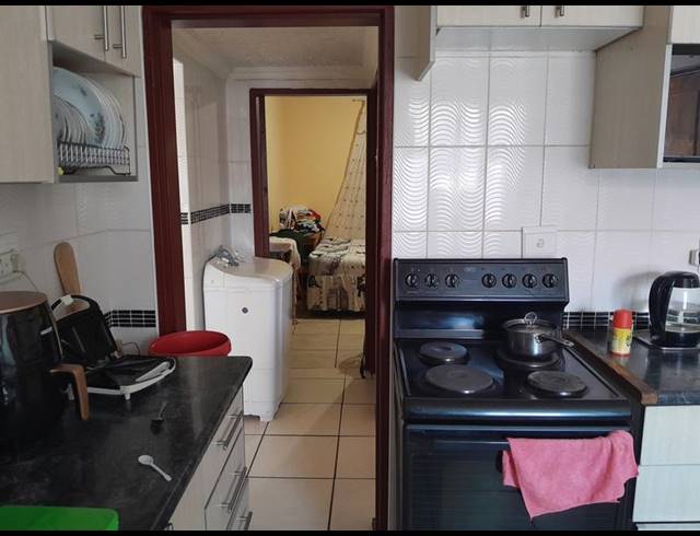 3 BEDROOM HOUSE FOR SALE IN SOSHANGUVE EAST EXT 3